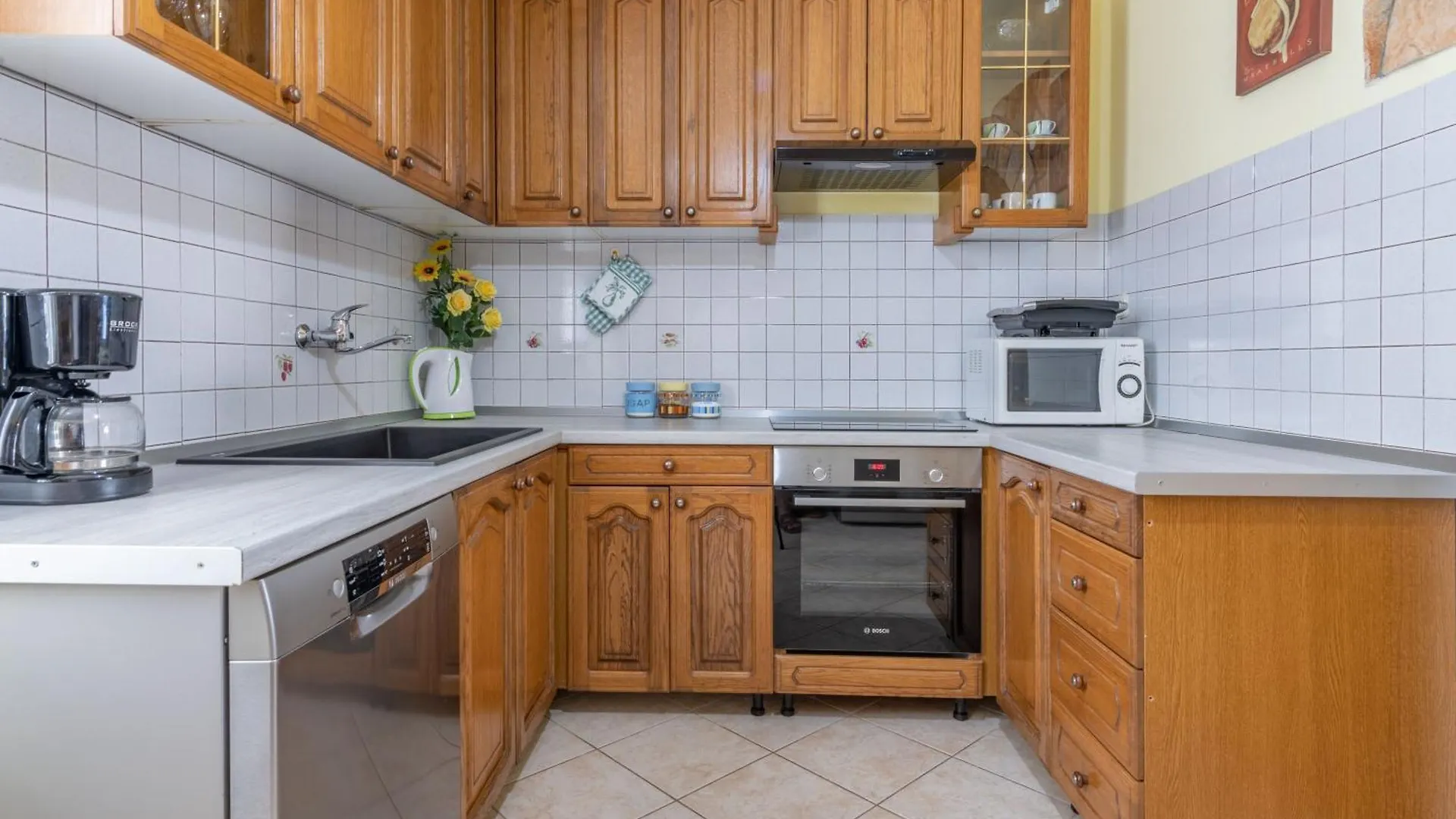 Nyaraló Villa Dajana, A Cozy Pet Friendly Villa Minutes From The Beach Juršići